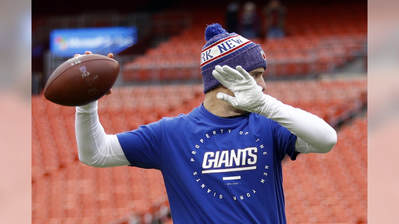 Photos: Warmups & Pregame from Week 9