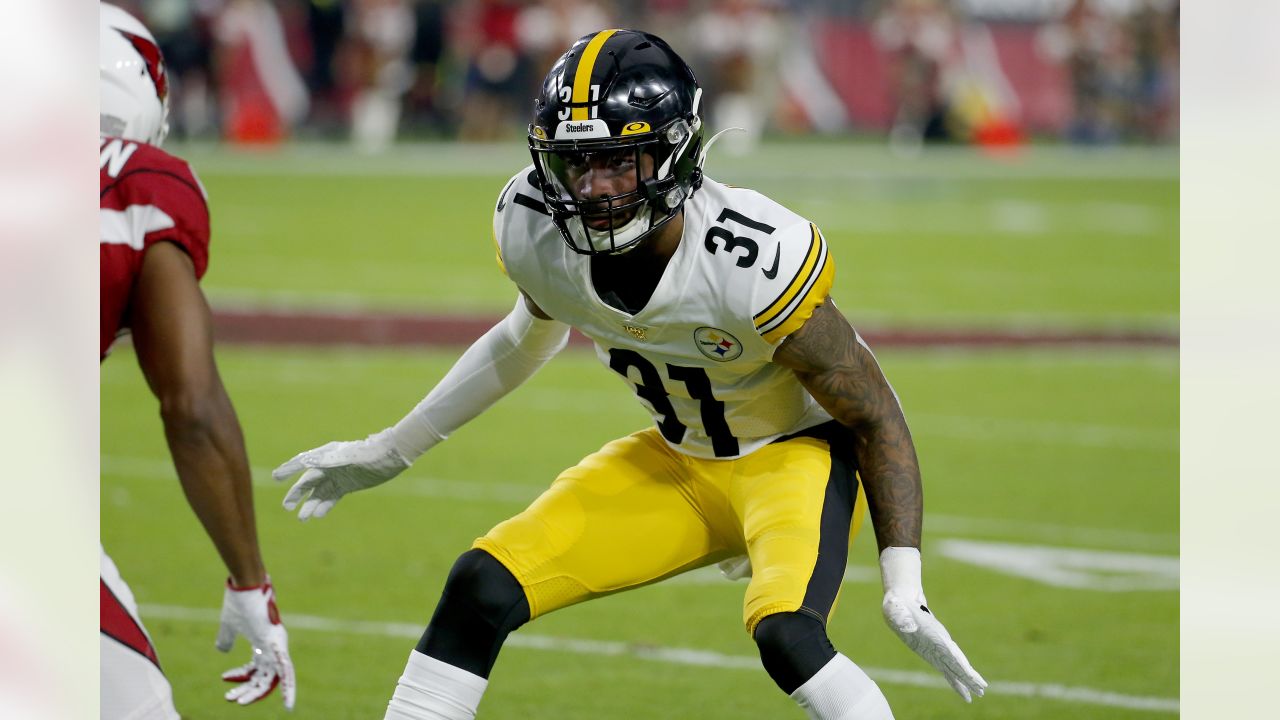 Pittsburgh Steelers cornerback Justin Layne (31) lines up during the Pro  Football Hall of Fame NFL preseason game against the Dallas Cowboys,  Thursday, Aug. 5, 2021, in Canton, Ohio. The Steelers won