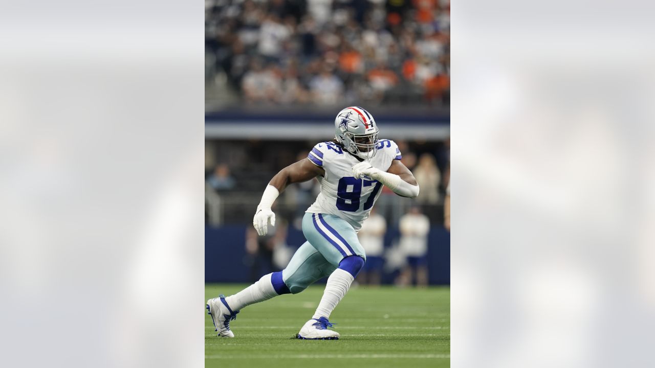 Dallas Cowboys defensive tackle Osa Odighizuwa (97) leaves the