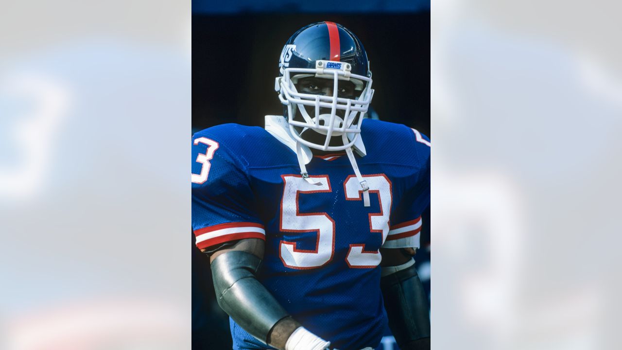 SI's Classic New York Giants Photos  New york giants football, Lawrence  taylor, New york giants