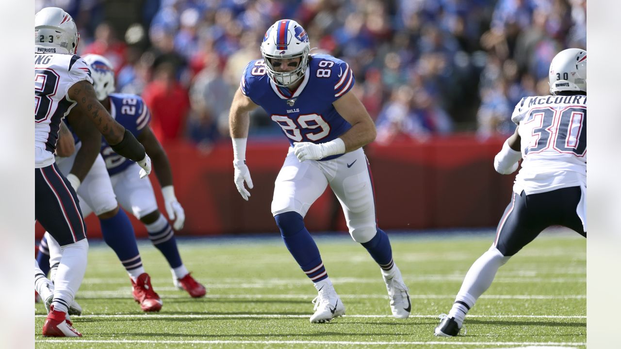 Former Bills TE Tommy Sweeney signs with Giants