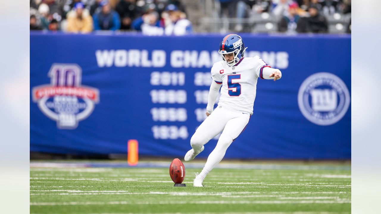 New York Giants cornerback Aaron Robinson (33) during an NFL preseason  football game against the Cincinnati Bengals, Sunday, Aug. 21, 2022 in East  Rutherford, N.J. The Giants won 25-22. (AP Photo/Vera Nieuwenhuis