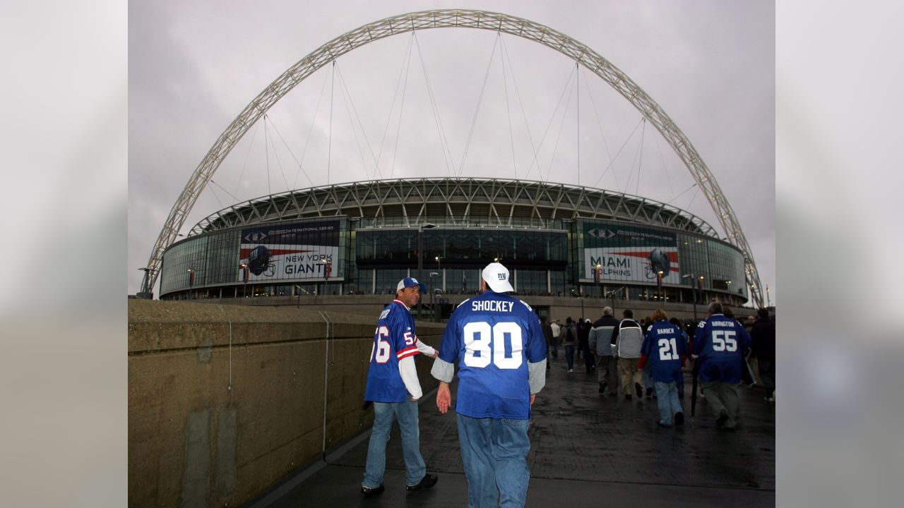 Throwback Thursday: New York Giants down Dolphins at Wembley in 2007