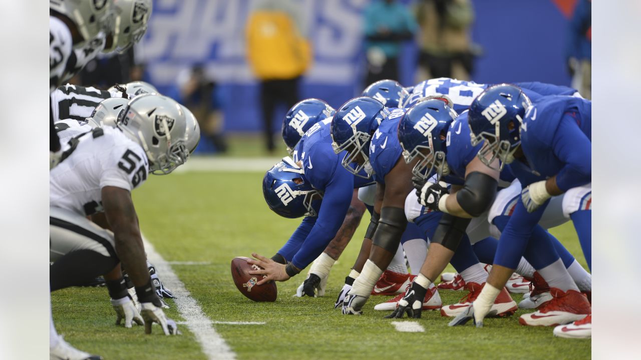 3,115 Oakland Raiders V New York Giants Photos & High Res Pictures - Getty  Images