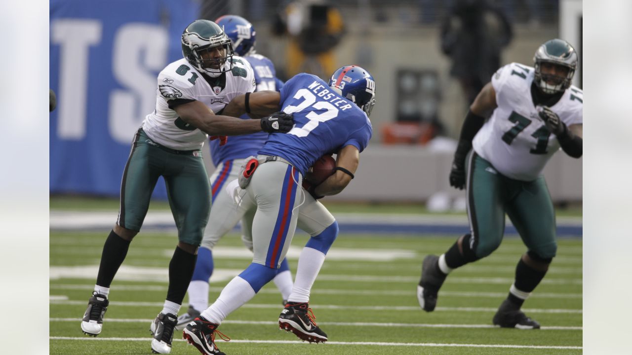 New York Giants Corey Webster makes an interception near the goal