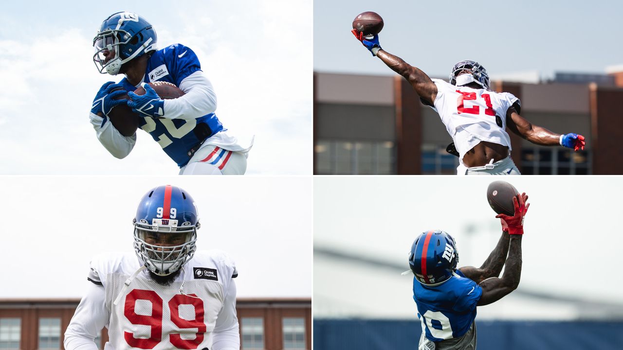 FOXBOROUGH, MA - AUGUST 25: New York Giants running back Elijhaa Penny  (39), New York Giants wide