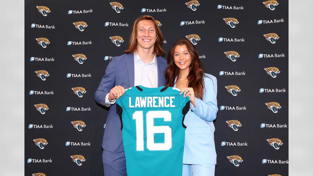 Welcome to DUUUVAL, Trevor Lawrence!