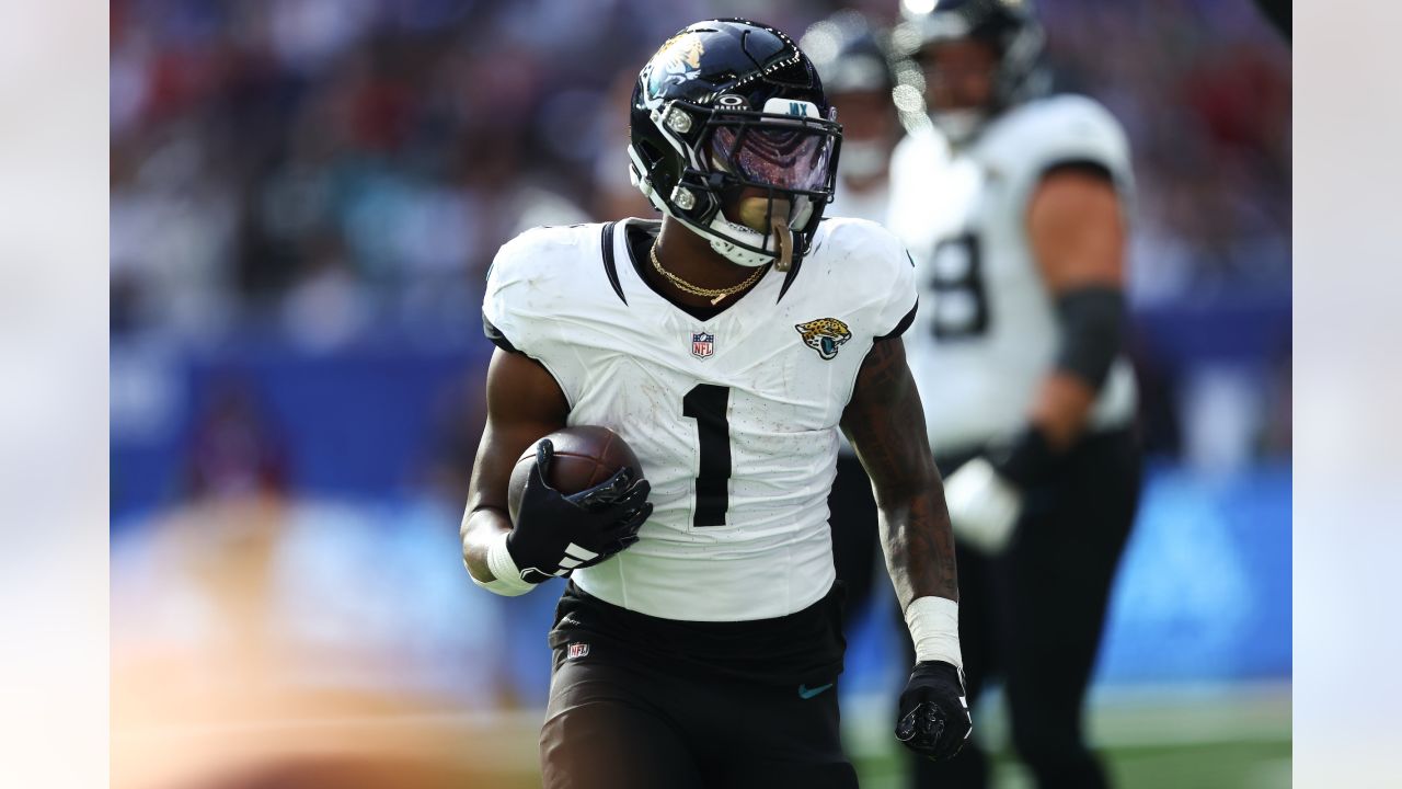 Expensive bill for Jaguars safety Rayshawn Jenkins to get family tickets