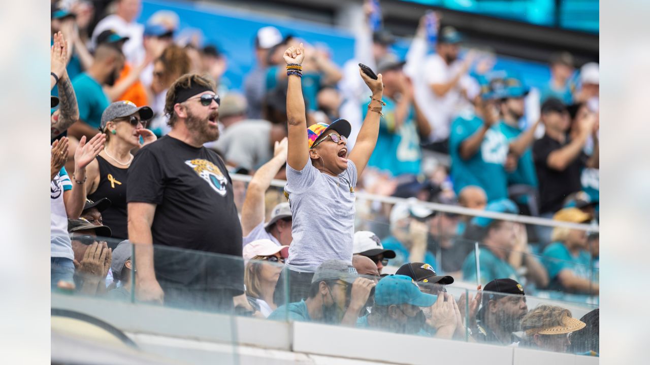 PHOTOS  Jaguars fans caught on camera