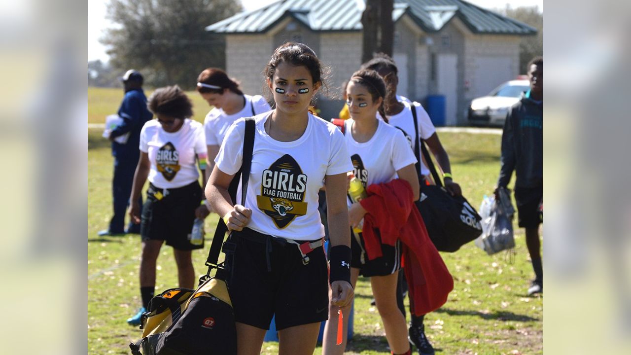 Jacksonville Jaguars - Girls flag football is back! We're kicking off the  season tonight with our first game of the week! Dream Finders Homes -  Northeast Florida, #DUUUVAL