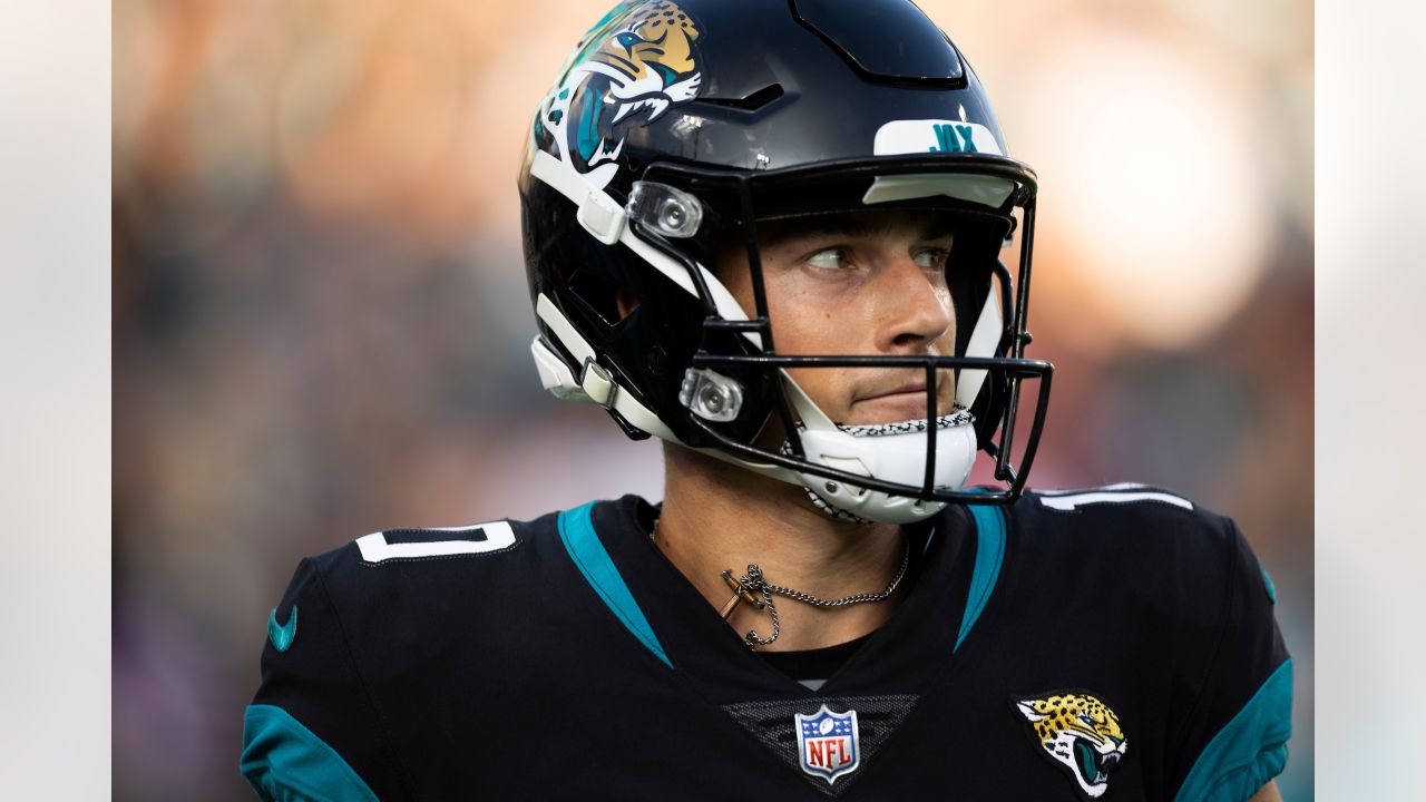 NFL football Week 12: Baltimore Ravens at Jacksonville Jaguars photos