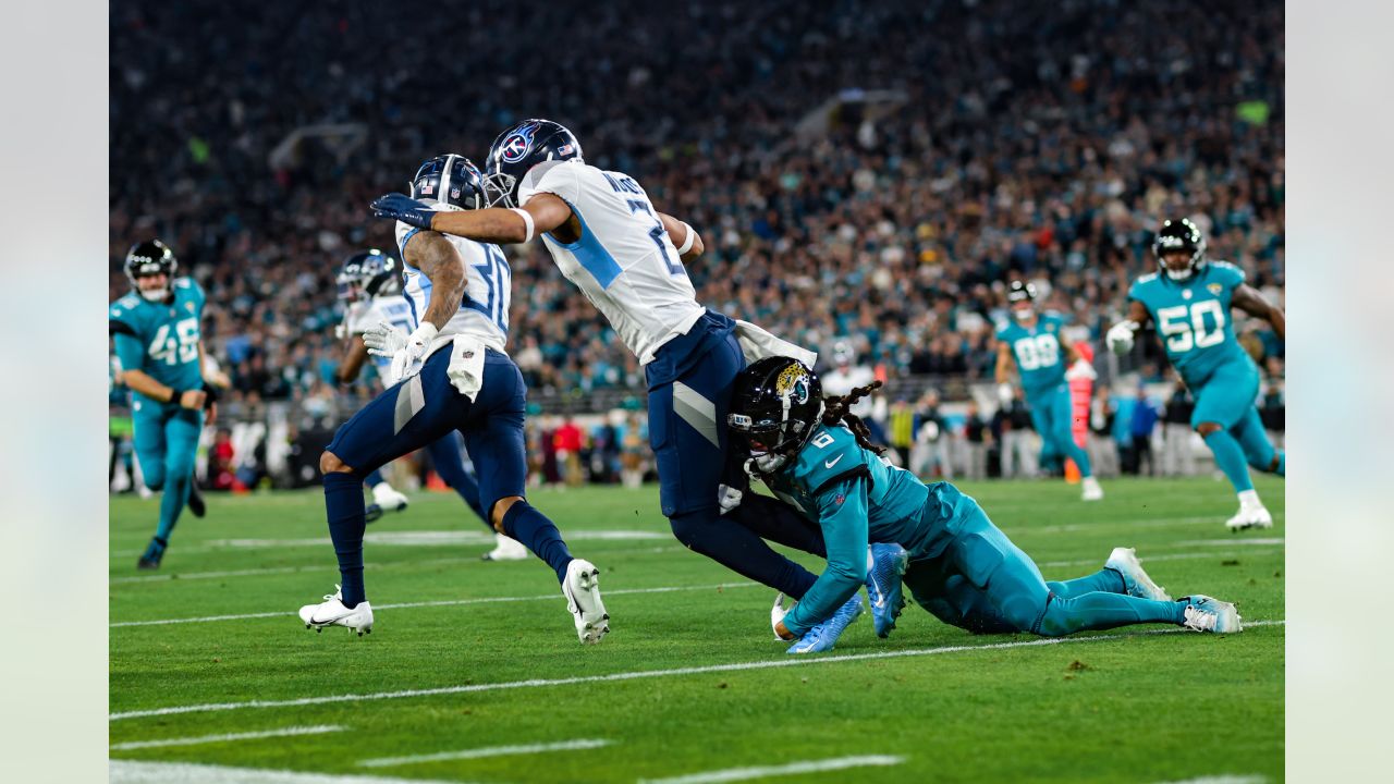 Jacksonville Jaguars safety Andre Cisco (5) warms up before an NFL football  game against the Tennessee Titans, Saturday, Jan. 7, 2023, in Jacksonville,  Fla. (AP Photo/John Raoux Stock Photo - Alamy