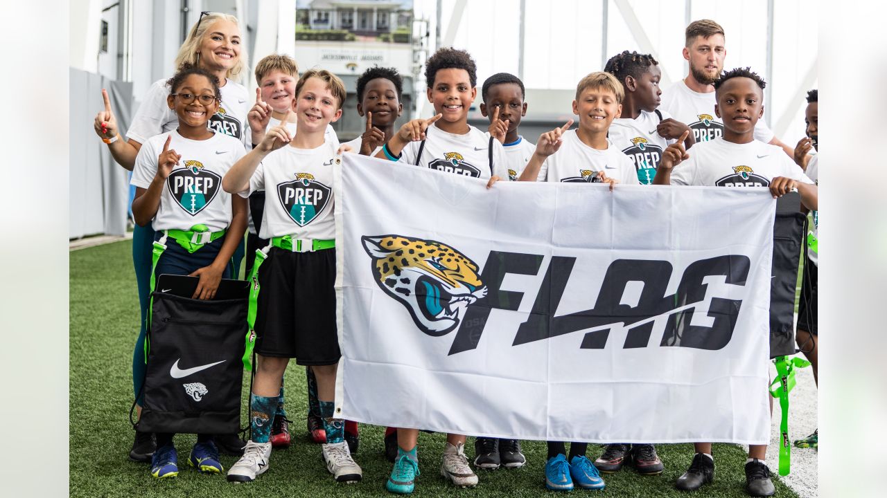 Jaguars QB Trevor Lawrence partners with Gatorade to buy the gear of youth  football players