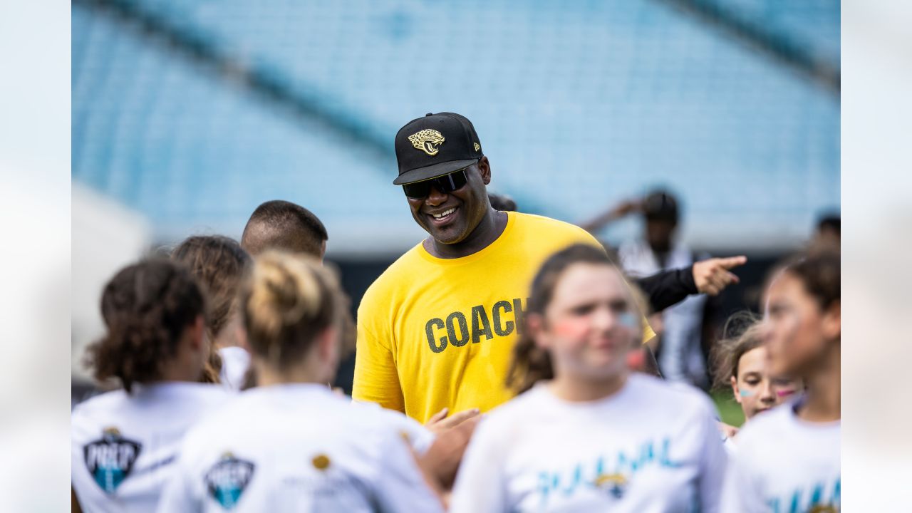 The Jaguars host the first 5v5 regional flag football tournament – Action  News Jax