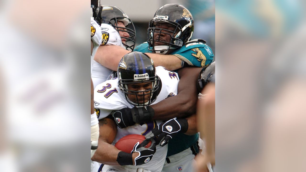 1010 XL / 92.5 FM on Twitter: You know him. You love him. #Jaguars legend John  Henderson will get the crowd right on Saturday night against the Chargers  with the first #DUUUVAL