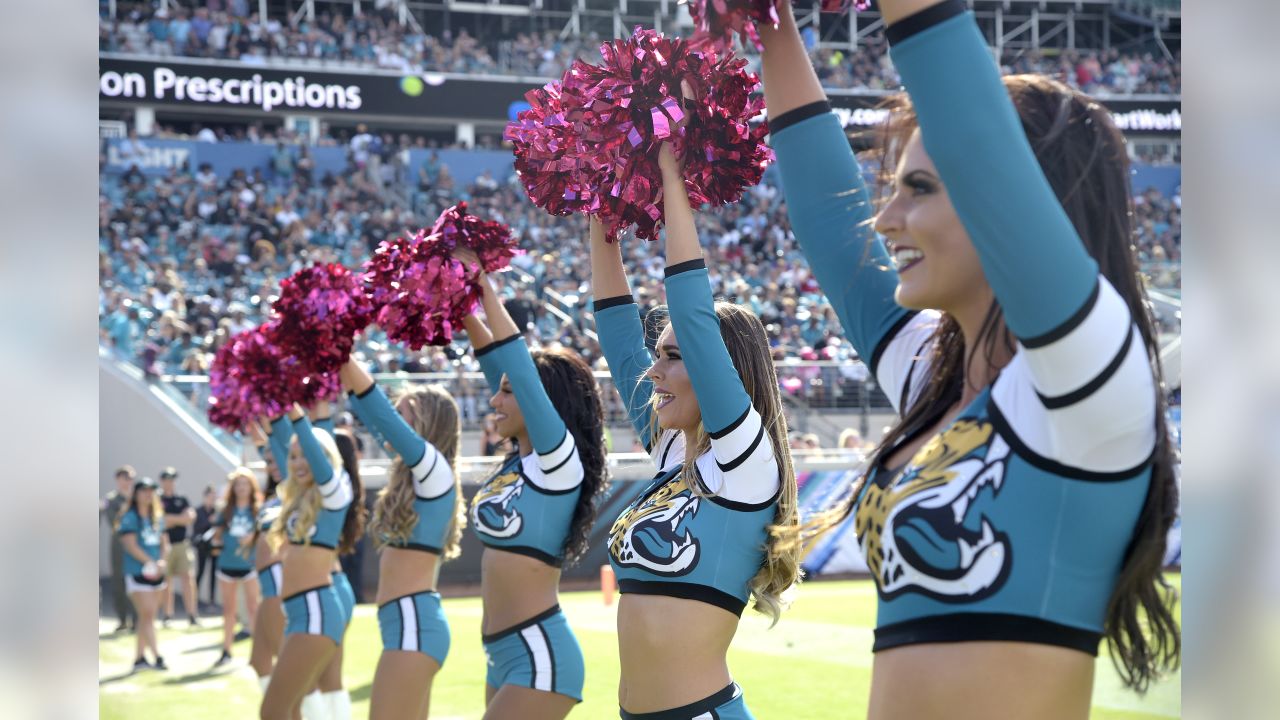 \ud83d\udd12 Cheer on the Jaguars as they take on the Texans