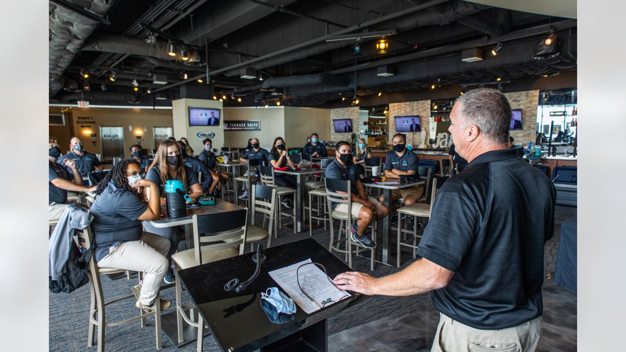 Jaguars provide support for Duval Schools trainers through Project 17