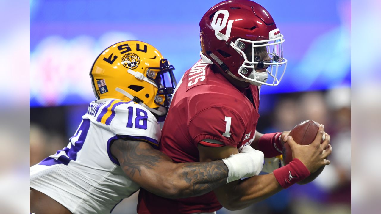 2020 NFL Draft: LSU LB K'Lavon Chaisson works out in Ravens gear