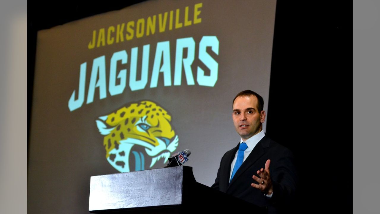 Jacksonville Jaguars decide to make logo even tamer