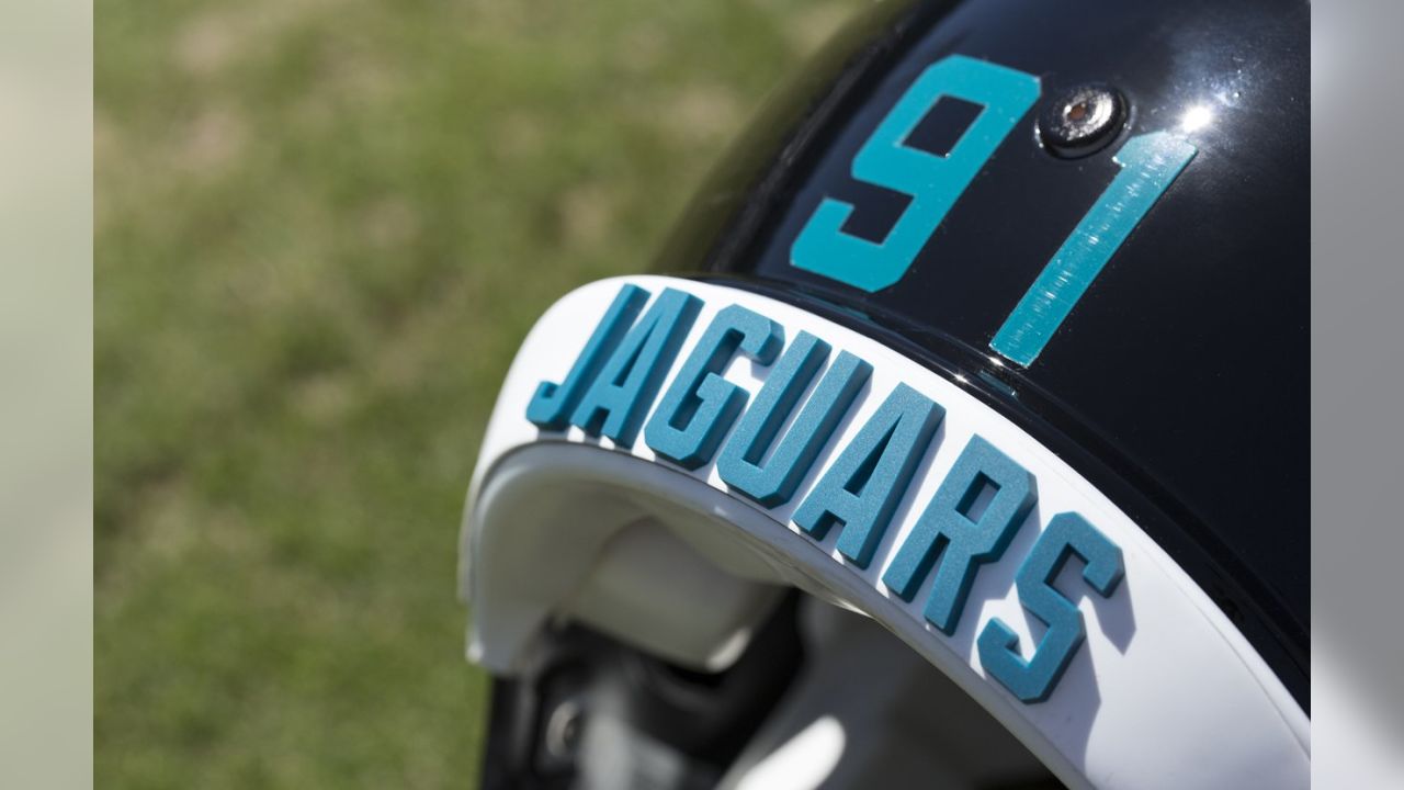 Jaguars unveil new Nike Vapor Untouchable uniforms