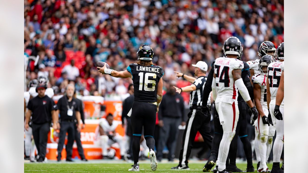 Trevor Lawrence efficient as Jaguars down Falcons in London