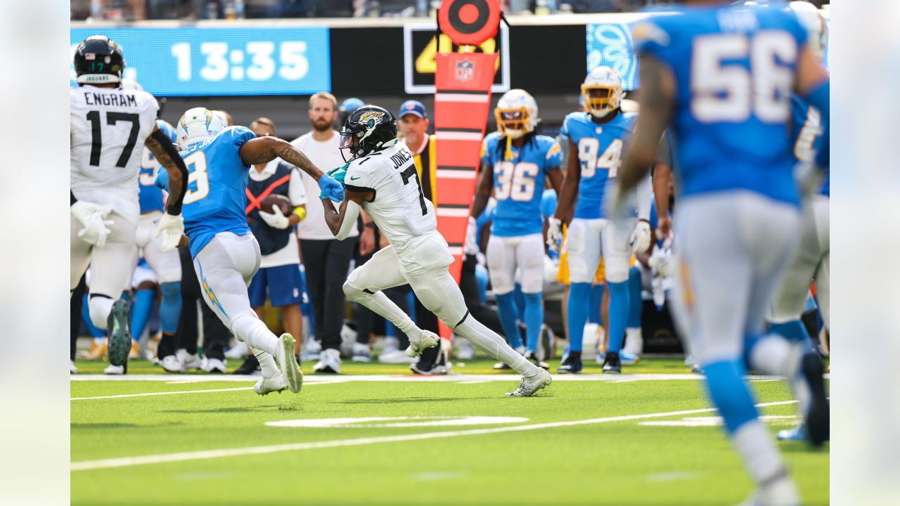 Jacksonville Jaguars 38, Los Angeles Chargers 10: Game Balls - Sports  Illustrated Jacksonville Jaguars News, Analysis and More