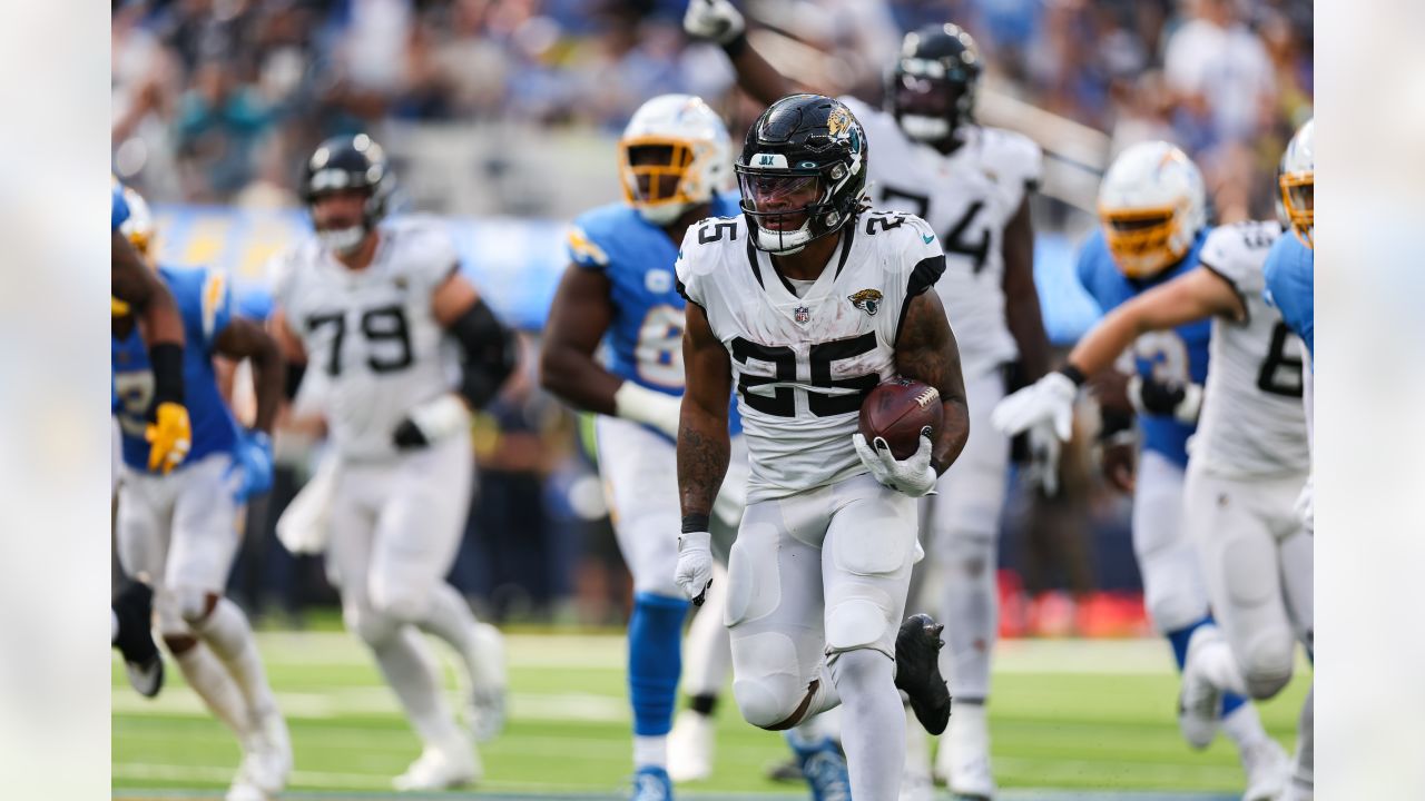 Game report: Jaguars 38, Chargers 10