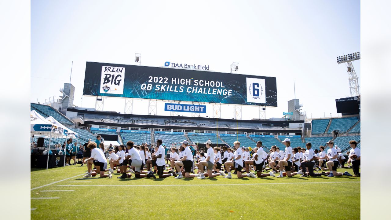 PHOTOS  2022 Jaguars QB Skills Challenge