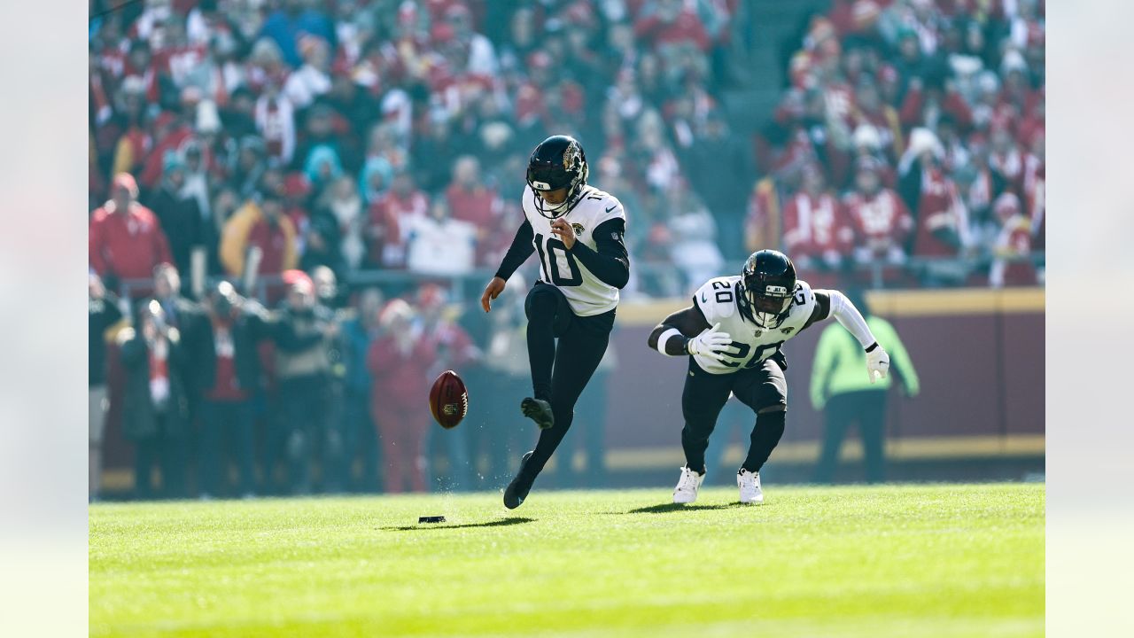 NFL at Wembley: Indianapolis Colts 27-30 Jacksonville Jaguars – as