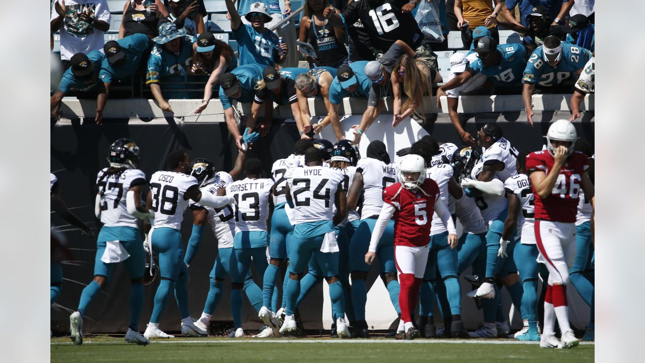 WATCH: Jamal Agnew 109-yard return of missed field goal for