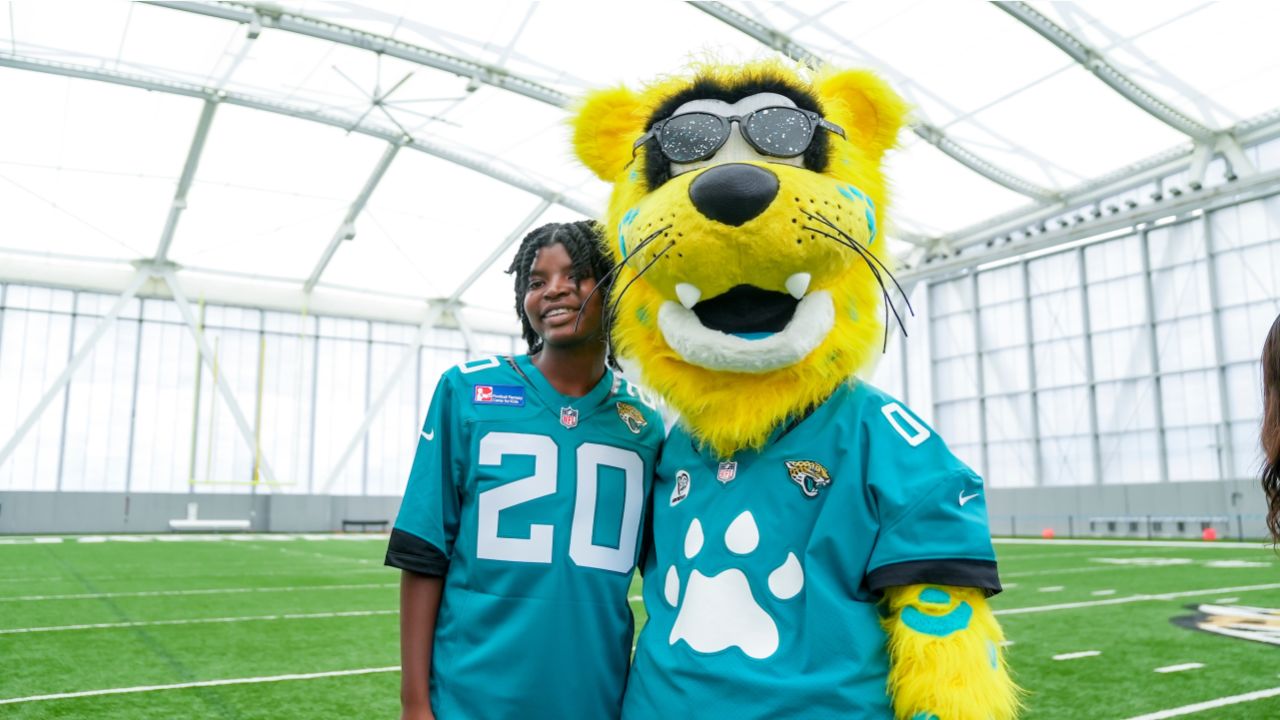 \ud83d\udcf8 Photos | Jaguars Foundation 2023 Special Olympics Fantasy Camp