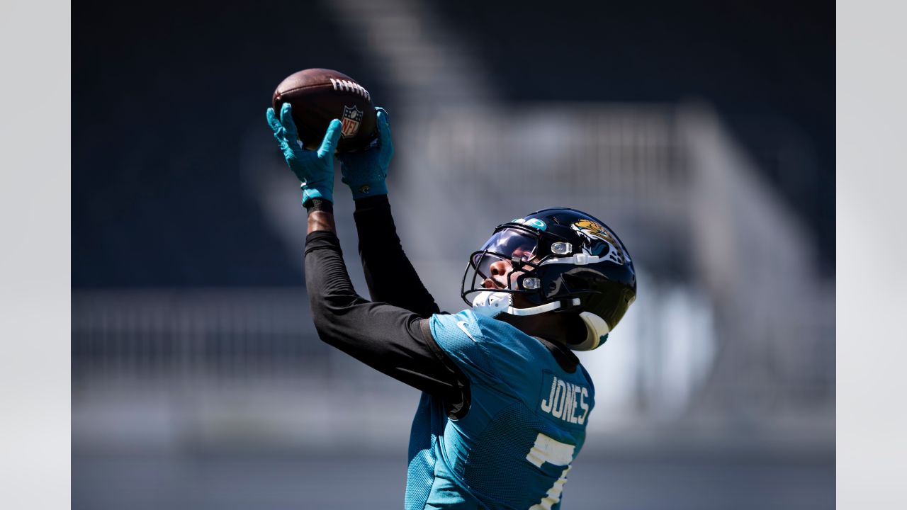 Watch live  Jaguars Pregame Show with Lil Duval: Ready to Roar 