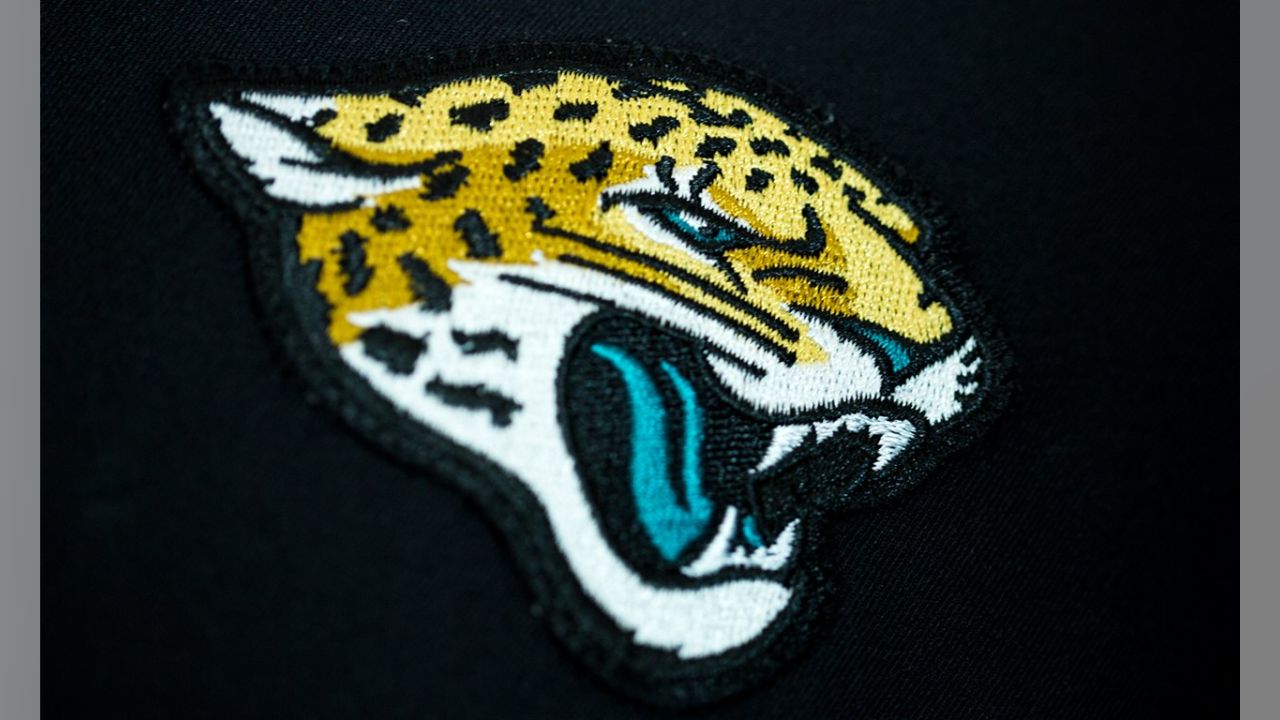 Jaguars unveil new Nike Vapor Untouchable uniforms