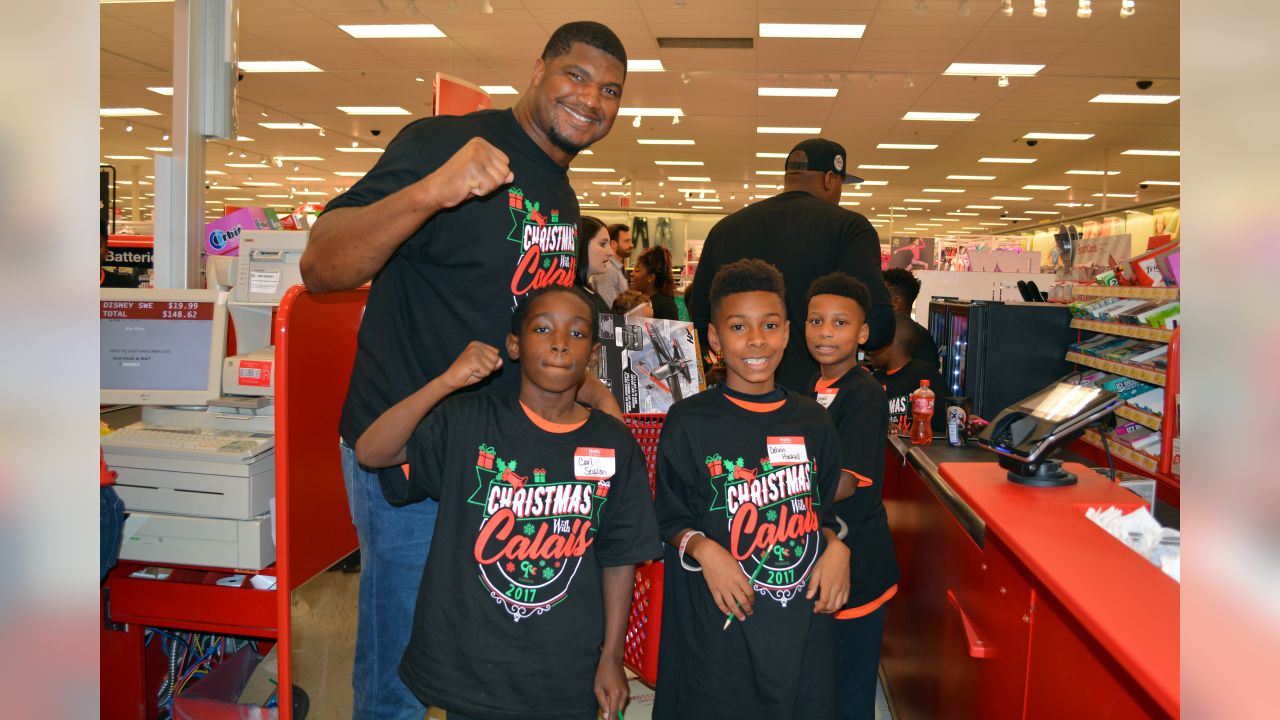 Calais Campbell Wins Walter Payton NFL Man of the Year Award Presented by  Nationwide