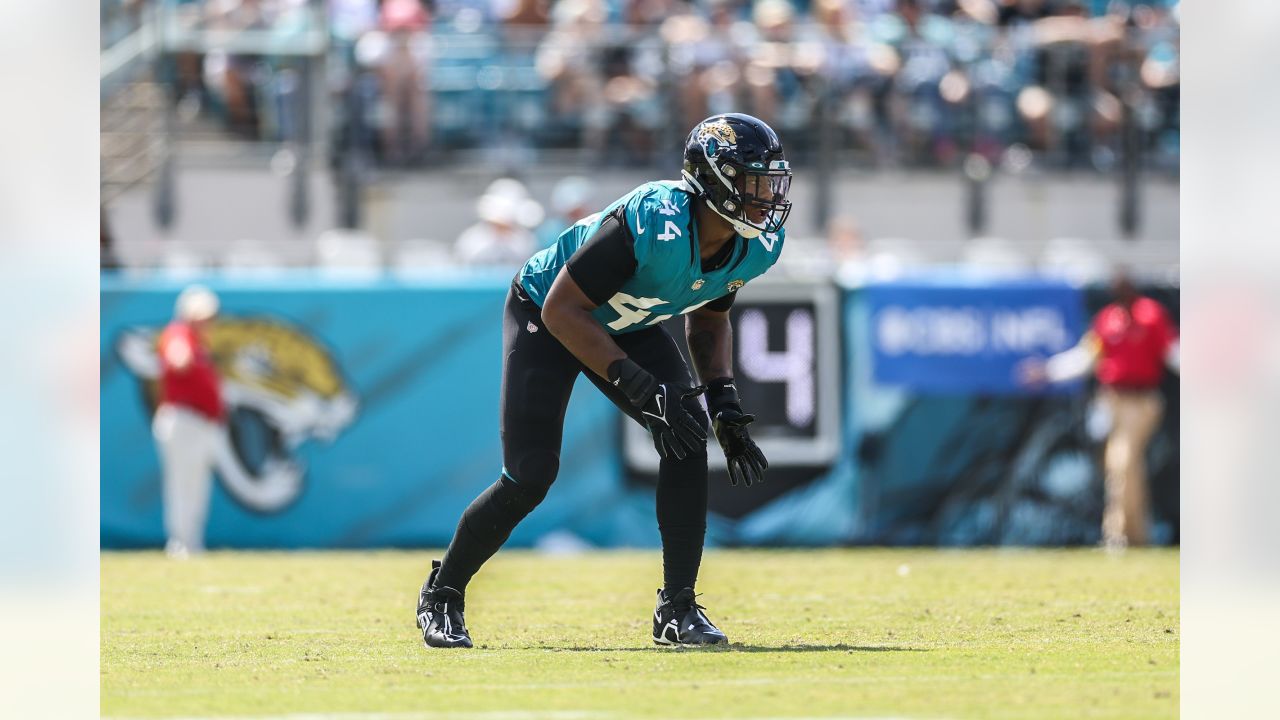 Jacksonville Jaguars vs. Houston Texans. Fans support on NFL Game.  Silhouette of supporters, big screen with two rivals in background Stock  Photo - Alamy