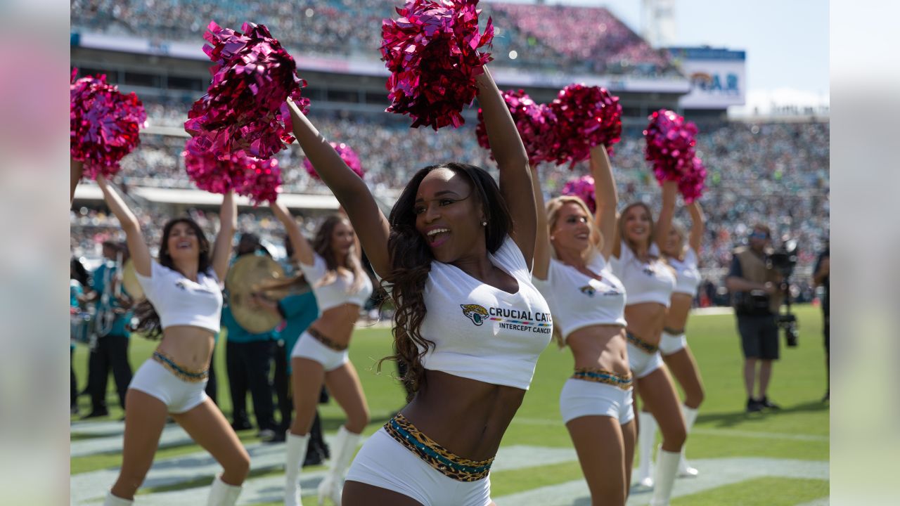 \ud83d\udd12 Cheer on the Jaguars as they take on the Texans