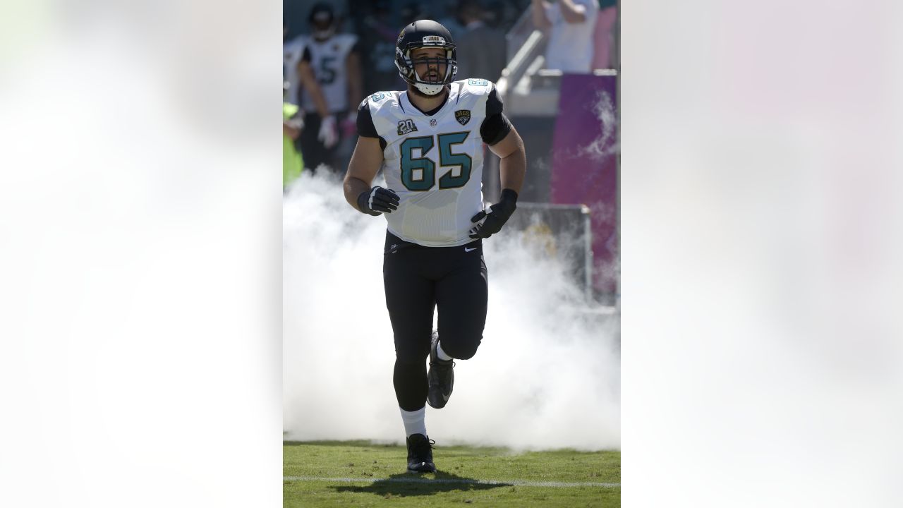 Jaguars center Brandon Linder to have season-ending surgery on his right  knee Florida & Sun News - Bally Sports