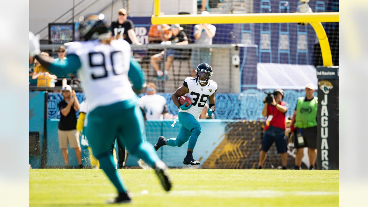 Jacksonville Jaguars wide receiver Jamal Agnew delivers a spark