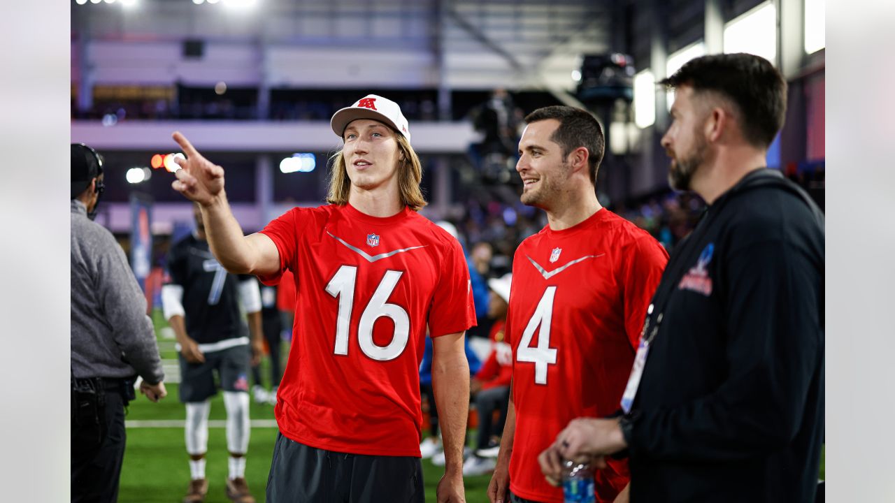 Jacksonville Jaguars on X: Pro Bowl QB Trevor Lawrence has a nice ring to  it. #ProBowlGames