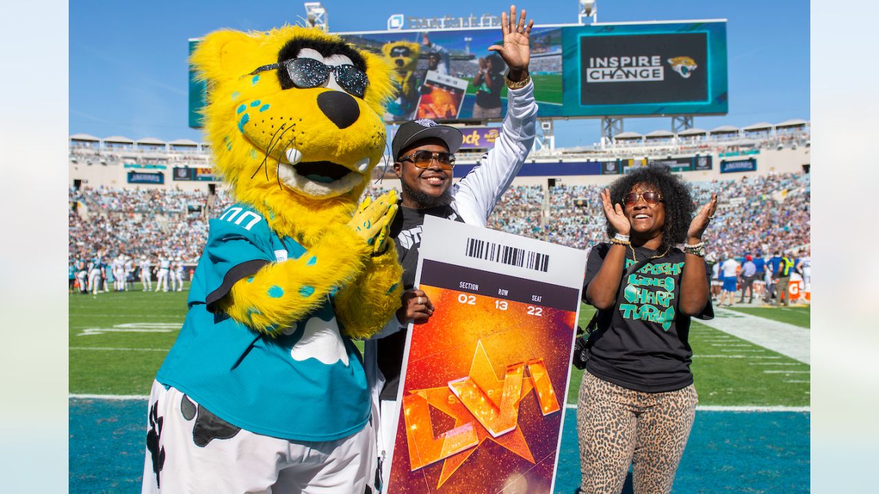 Fan and Gameday Activation Photos  Regular Season Week 18: Jaguars vs.  Colts