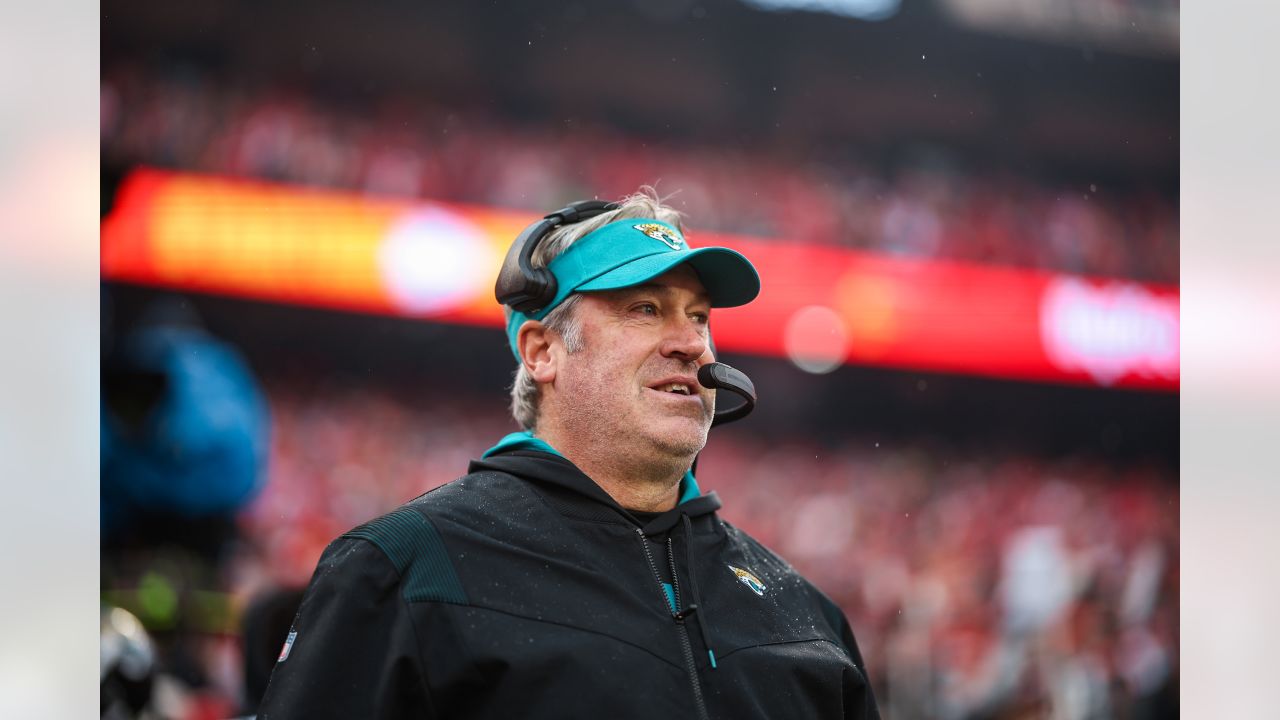 Jacksonville Jaguars head coach Doug Pederson dons his visor before an NFL  football game against the Kansas City Chiefs, Sunday, Sept. 17, 2023, in  Jacksonville, Fla. (AP Photo/Gary McCullough Stock Photo - Alamy