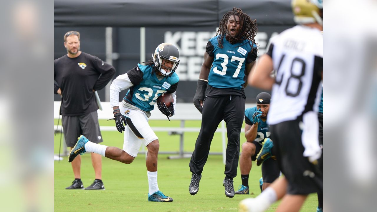 Jaguars Insider: One-time starting CB Dwayne Gratz now battling for roster  spot