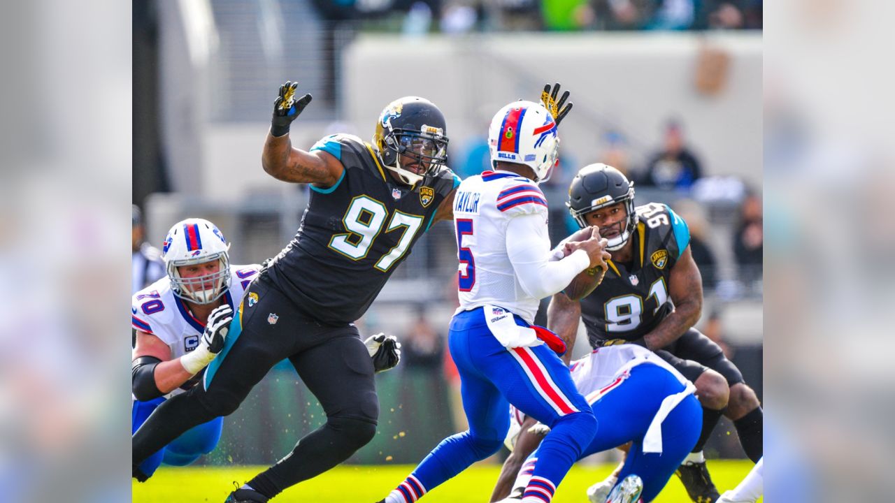 120 Wild Card Round Buffalo Bills V Jacksonville Jaguars Stock Photos,  High-Res Pictures, and Images - Getty Images