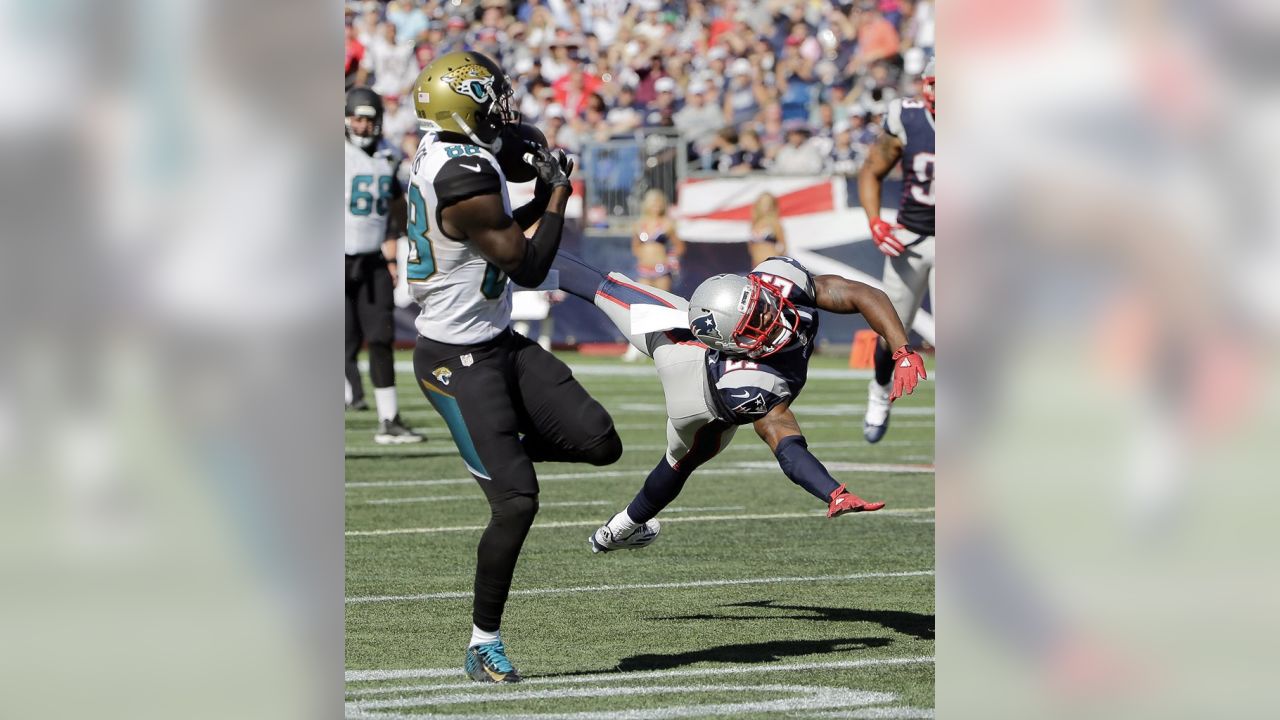 First off the Field: Patriots 51, Jaguars 17