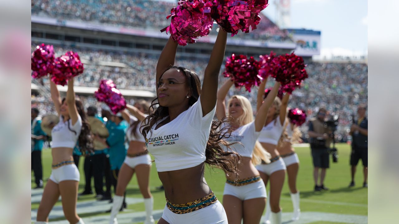 \ud83d\udd12 Cheer on the Jaguars as they take on the Texans