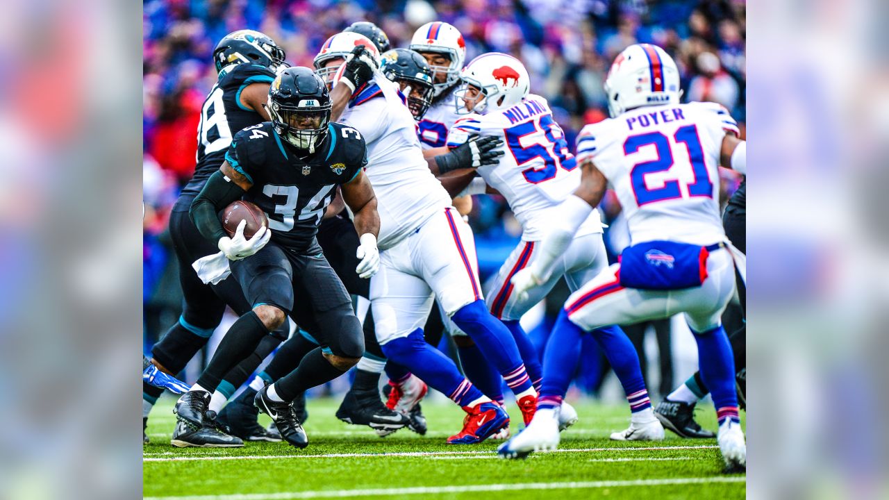 3,250 Buffalo Bills V Jacksonville Jaguars Photos & High Res