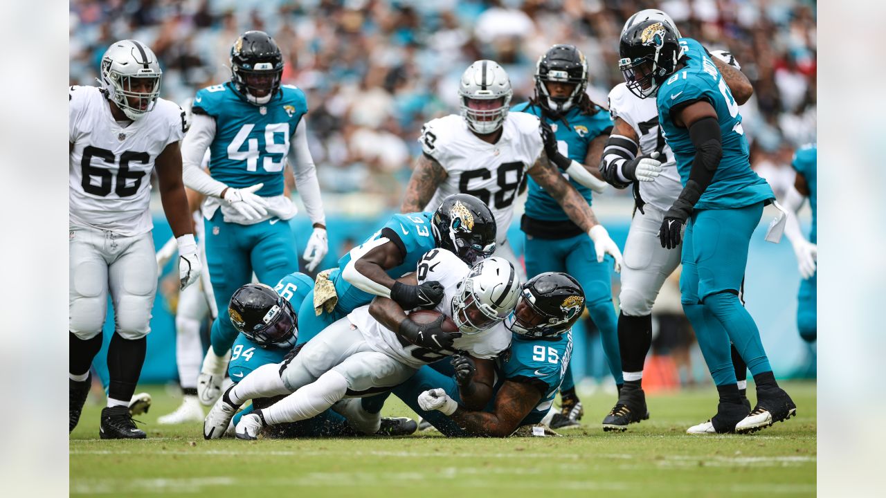 Jacksonville Jaguars 27, Las Vegas Raiders 20: 5 Observations on Travis  Etienne, Trevor Lawrence and More - Sports Illustrated Jacksonville Jaguars  News, Analysis and More