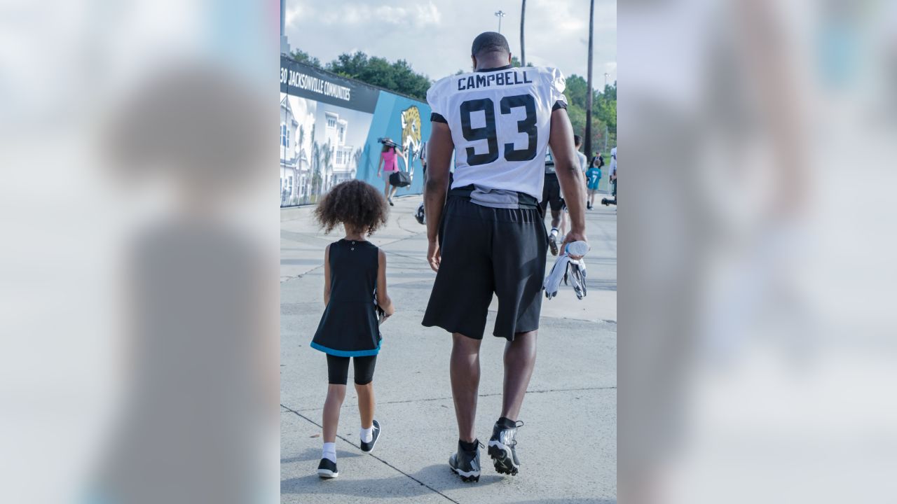 Calais Campbell Is the NFL's Bart Starr Award Winner for the 2018 Season -  Last Word on Pro Football