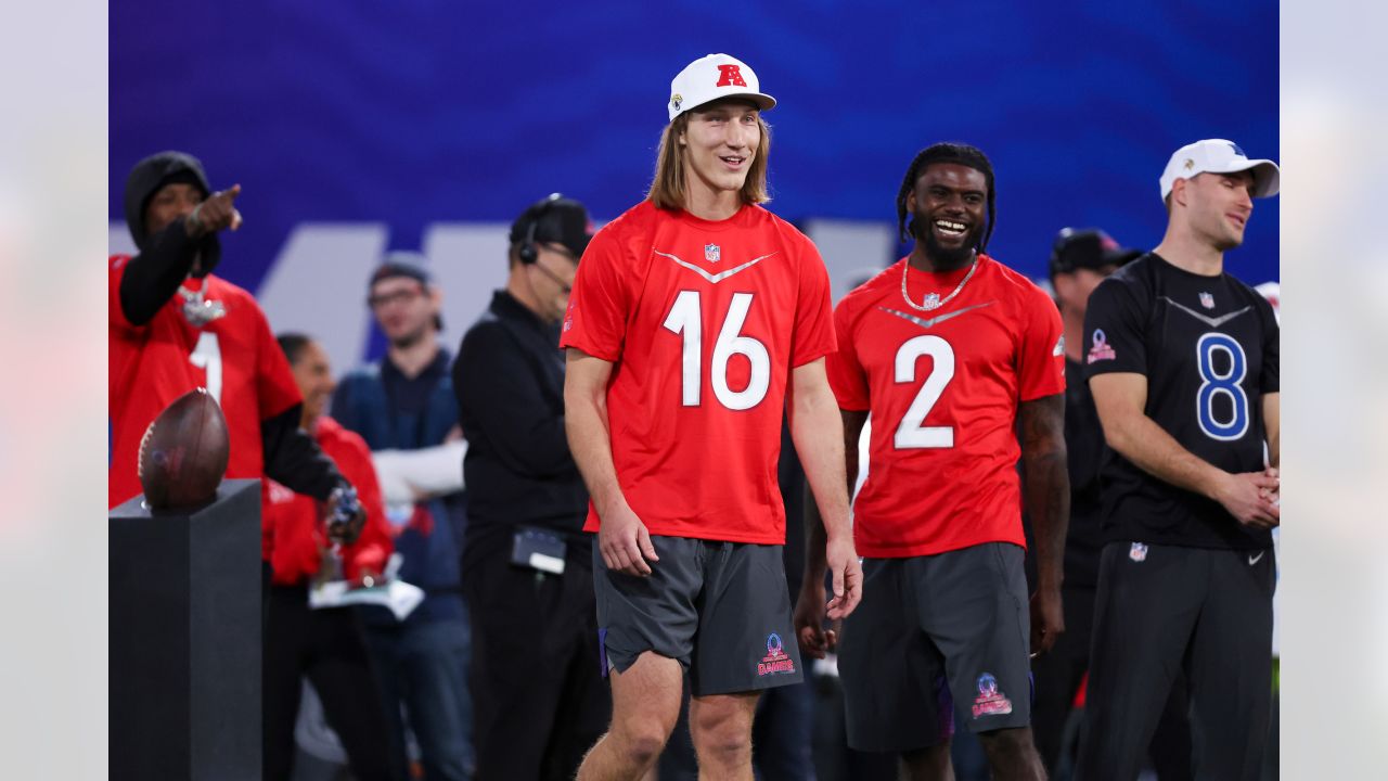 Official: QB Trevor Lawrence Named to the 2023 Pro Bowl Games