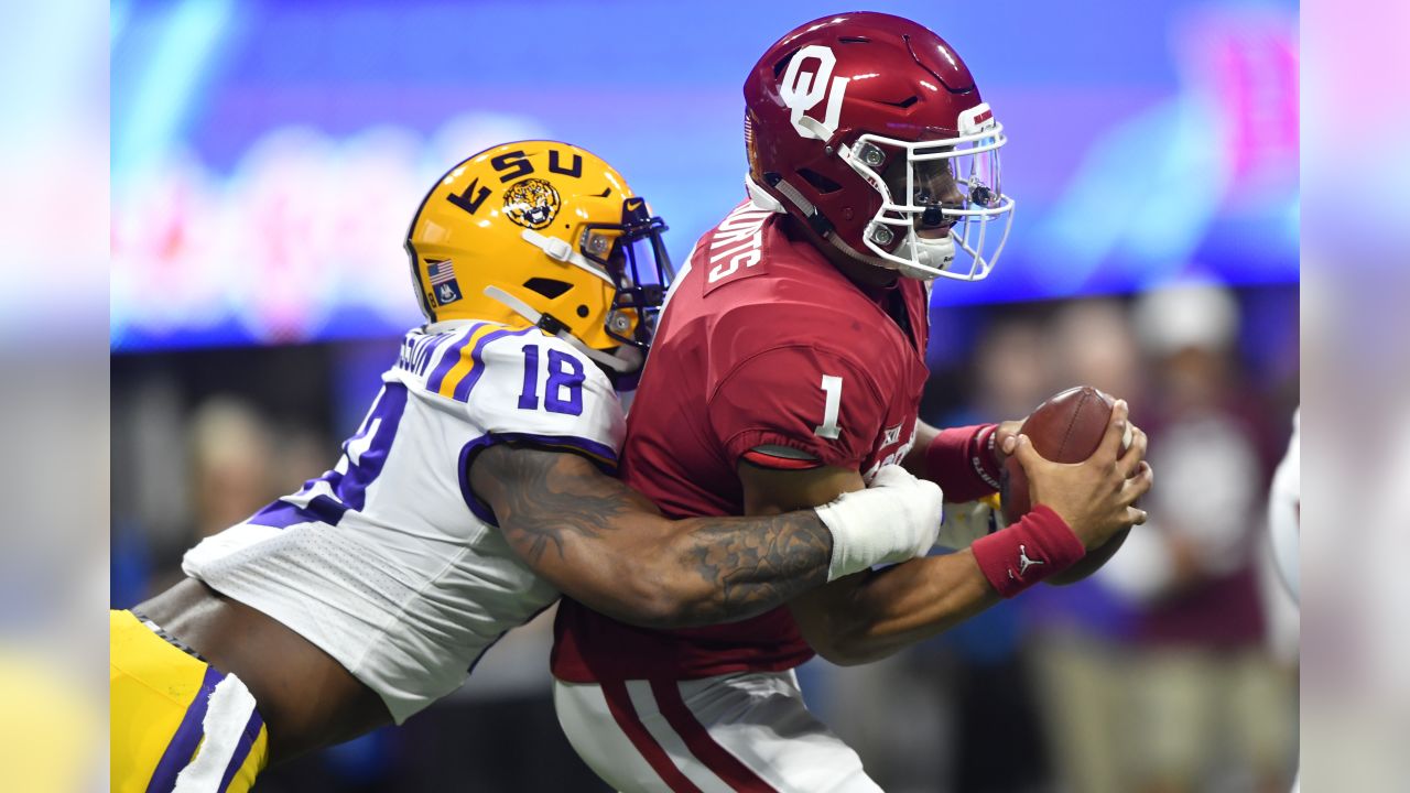 2020 NFL Draft: LSU LB K'Lavon Chaisson works out in Ravens gear